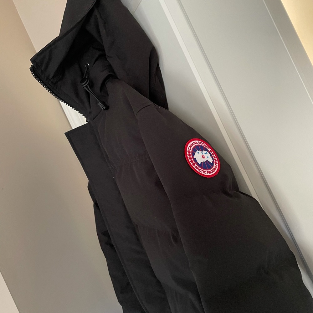 Canada Goose Macmillan Parka - Picture 3 of 11